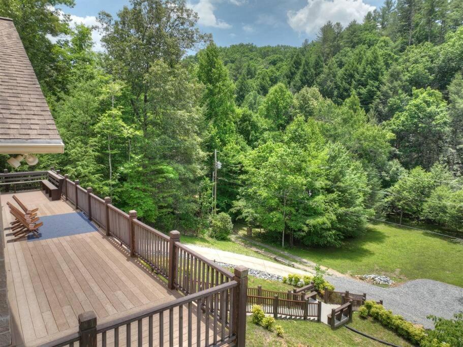 The Chariot - Creek Front With Hottub, Fire Pits, Billiards, Ev Charger - Sandalwood * Blue Ridge