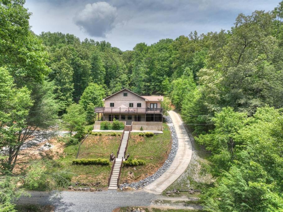 The Chariot - Creek Front With Hottub, Fire Pits, Billiards, Ev Charger - Sandalwood Ferienhaus Blue Ridge