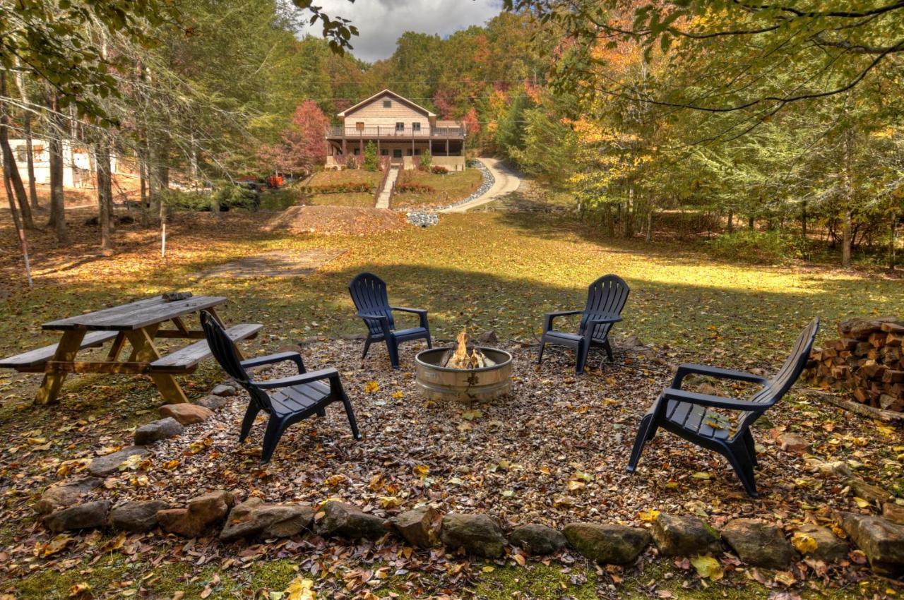 The Chariot - Creek Front With Hottub, Fire Pits, Billiards, Ev Charger - Sandalwood *